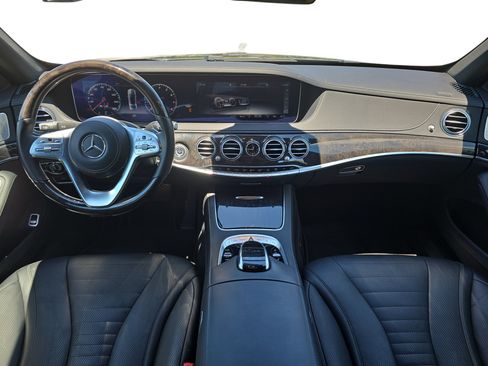 Used 2019 Mercedes-Benz S 560 4MATIC Sedan image 9