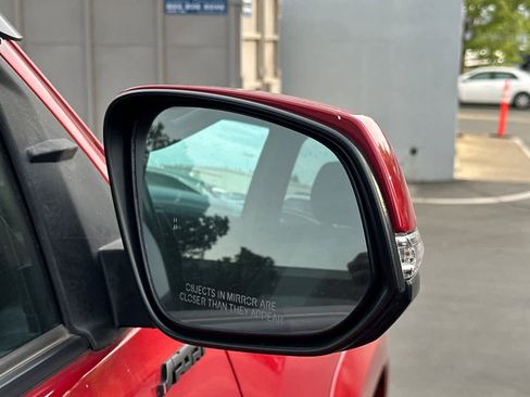 Used 2020 Toyota Tacoma TRD Sport image 13