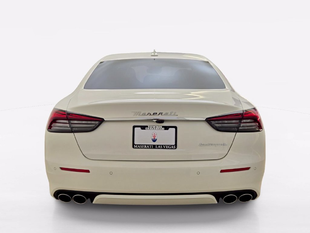 Used 2023 Maserati Quattroporte GT RWD image 10