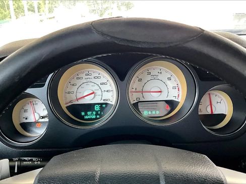 Used 2012 Dodge Challenger R/T RWD image 12