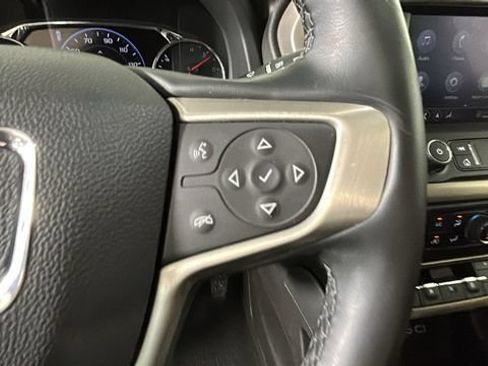 Used 2023 GMC Acadia Denali w/ Black Diamond Edition AWD/4WD image 16