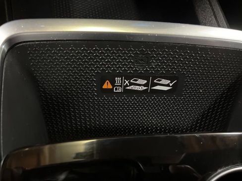 Used 2025 Chevrolet Equinox ACTIV w/ Safety and Technology Package image 29