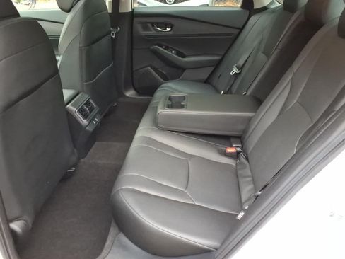 Used 2023 Honda Accord Touring image 9