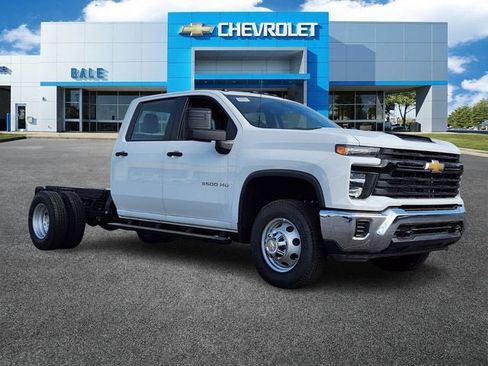 New 2025 Chevrolet Silverado 3500 W/T RWD image 1