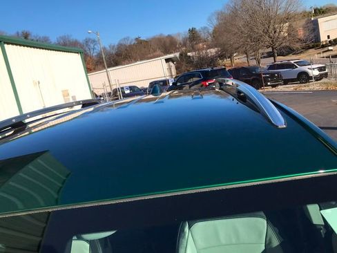 Used 2019 Chevrolet Equinox Premier image 11