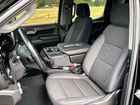 Used 2024 GMC Sierra 1500 Elevation w/ LPO, Elevation Black Package AWD/4WD image 24