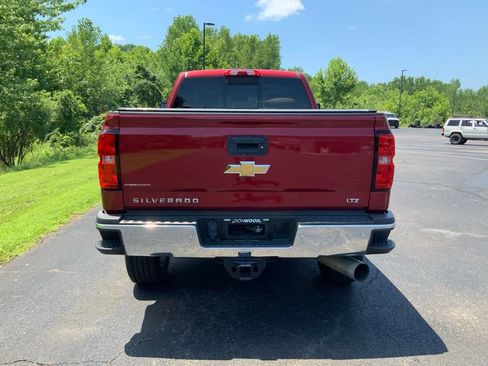 Used 2019 Chevrolet Silverado 2500 LTZ w/ Duramax Plus Package AWD/4WD image 26