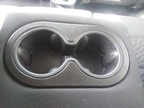 Used 2021 Chevrolet Equinox LT image 11