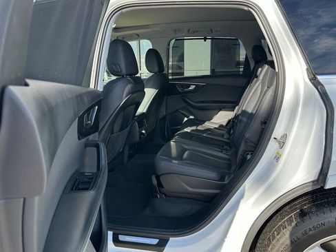 Used 2022 Audi Q7 3.0T Premium Plus image 21