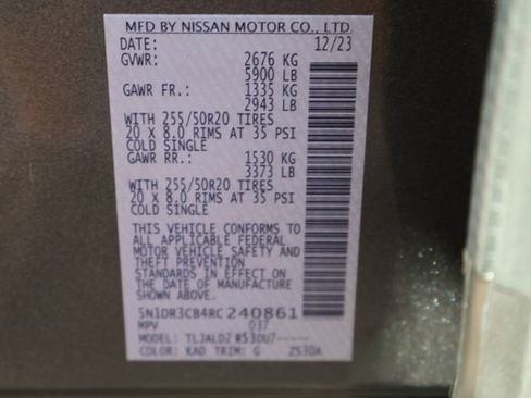 Used 2024 Nissan Pathfinder SL w/ SL Premium Package FWD image 35