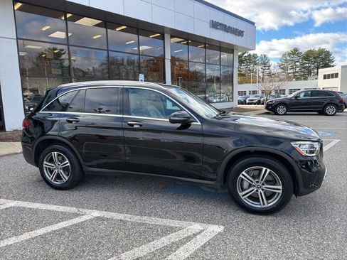 Used 2021 Mercedes-Benz GLC 300 4MATIC image 10