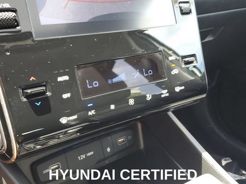 Certified 2023 Hyundai Tucson SEL w/ Convenience Package FWD image 17