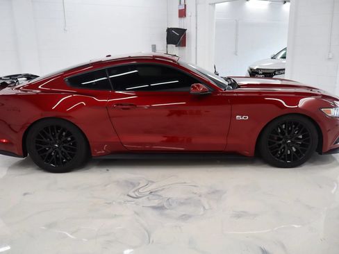 Used 2016 Ford Mustang GT Premium w/ GT Performance Package RWD image 9