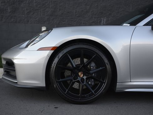 Certified 2025 Porsche 911 Carrera T image 31