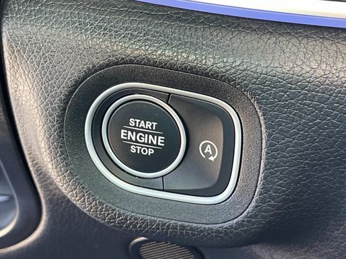 Used 2024 Mercedes-Benz GLS 450 4MATIC image 23
