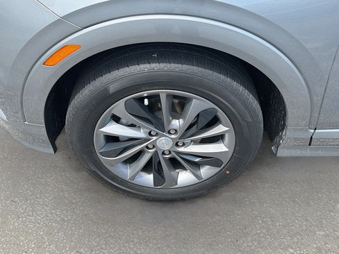 Used 2023 Buick Encore GX Select w/ Sport Touring Package FWD image 30