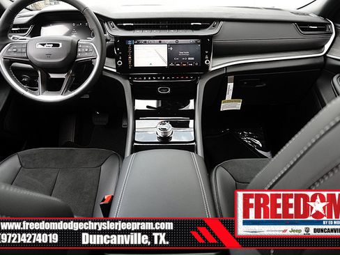 New 2026 Jeep Grand Cherokee Altitude RWD image 11
