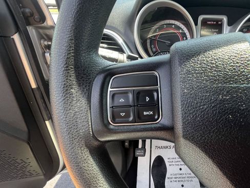 Used 2013 Dodge Journey SXT w/ Comfort/Convenience Group AWD/4WD image 9