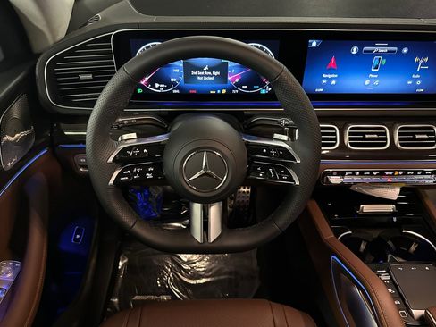 New 2026 Mercedes-Benz GLS 450 4MATIC image 13