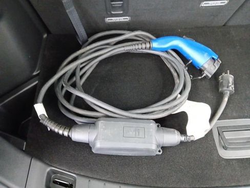 Used 2024 MAZDA CX-90 Plug-In Hybrid w/ Preferred AWD/4WD image 31