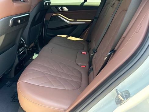 Used 2026 BMW X5 xDrive50e w/ Premium Package AWD/4WD image 33