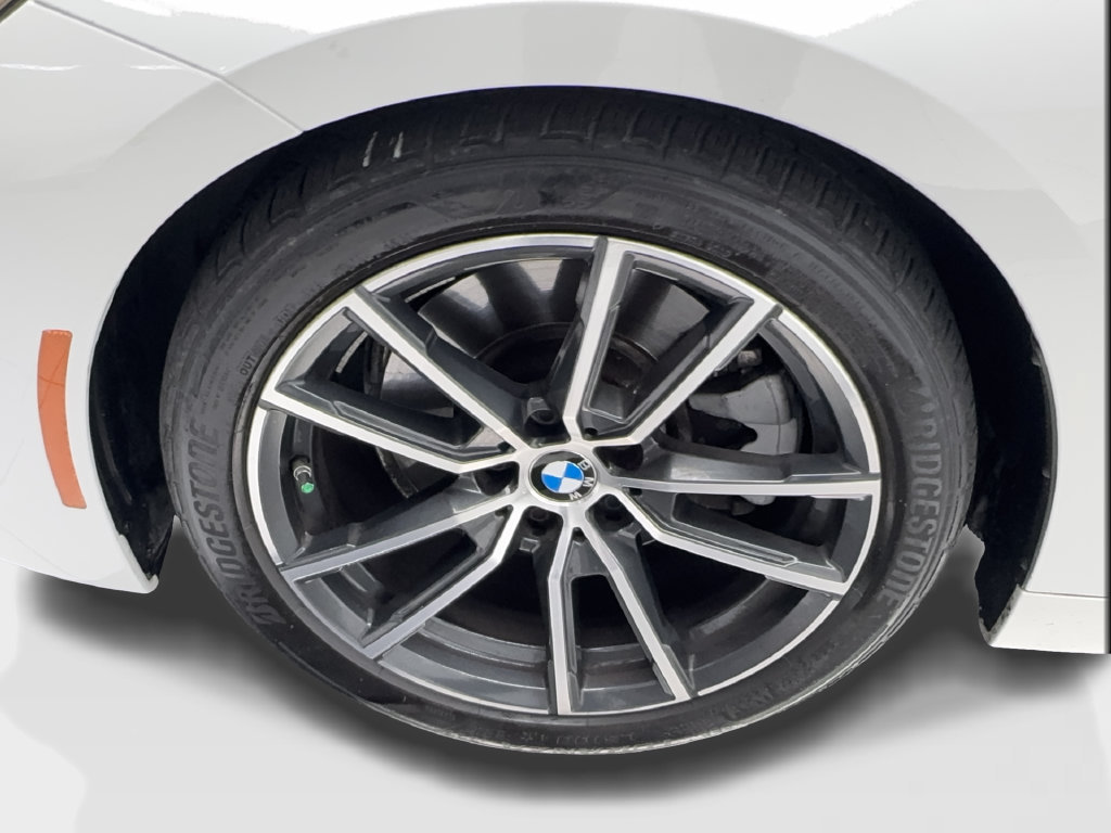 Used 2022 BMW 230i Coupe w/ Premium Package 2 RWD image 15