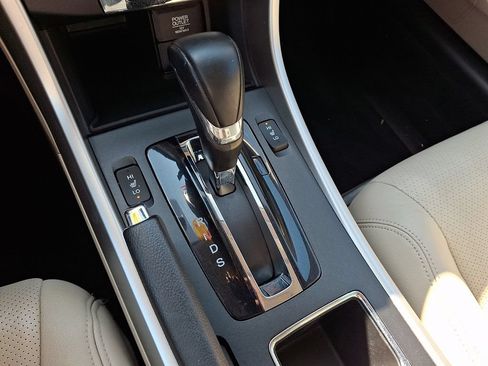 Used 2015 Honda Accord EX-L image 15