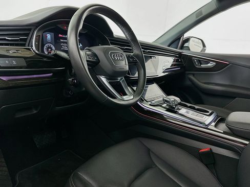 Used 2023 Audi Q8 Premium Plus w/ Premium Plus Package AWD/4WD image 7