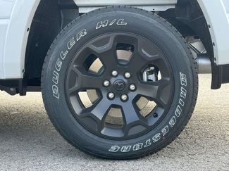 New 2026 RAM 1500 4x4 Crew Cab video 3