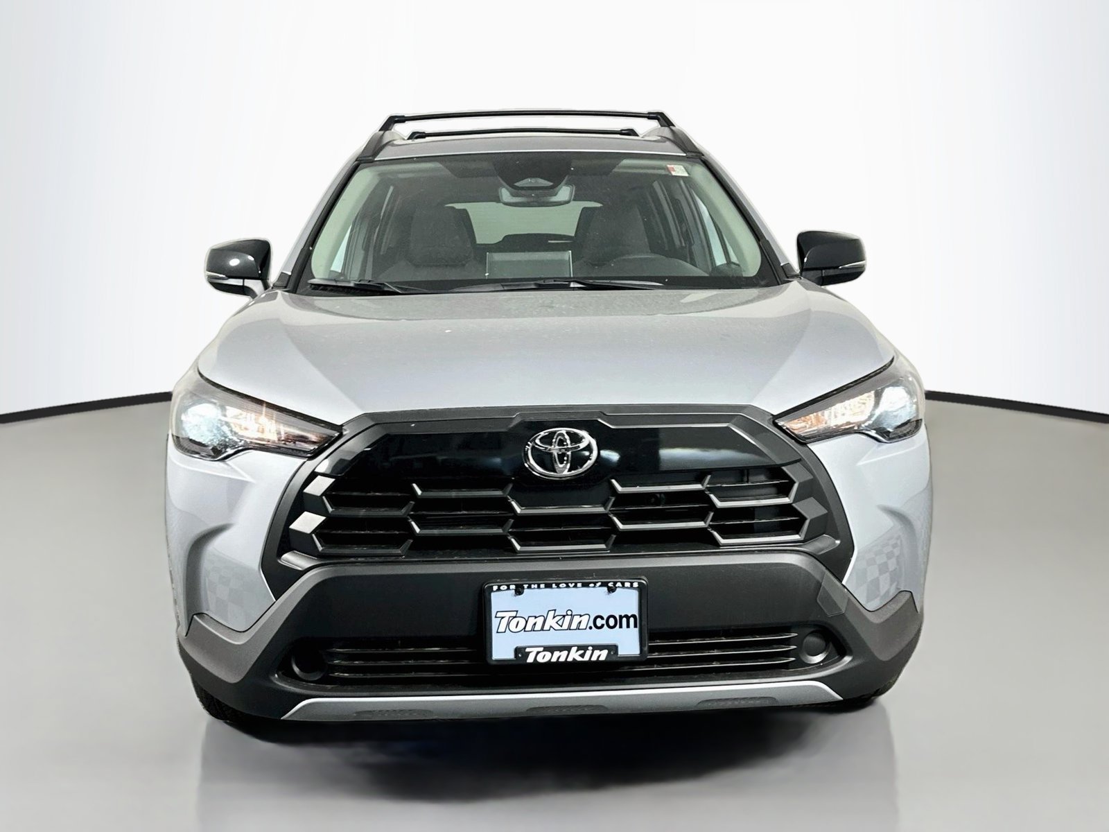 New 2026 Toyota Corolla Cross LE w/ Moonroof Package AWD/4WD image 2