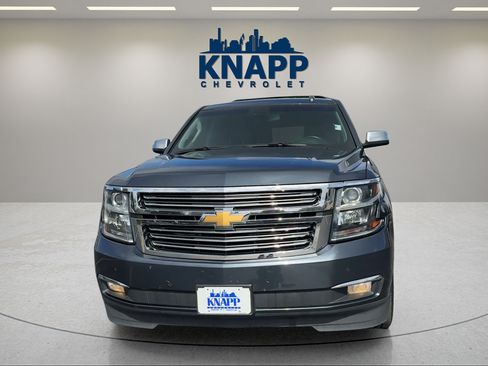 Used 2019 Chevrolet Tahoe Premier w/ Premier Plus Edition RWD image 2