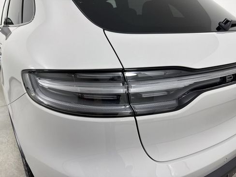 Certified 2026 Porsche Macan Turbo AWD/4WD image 18