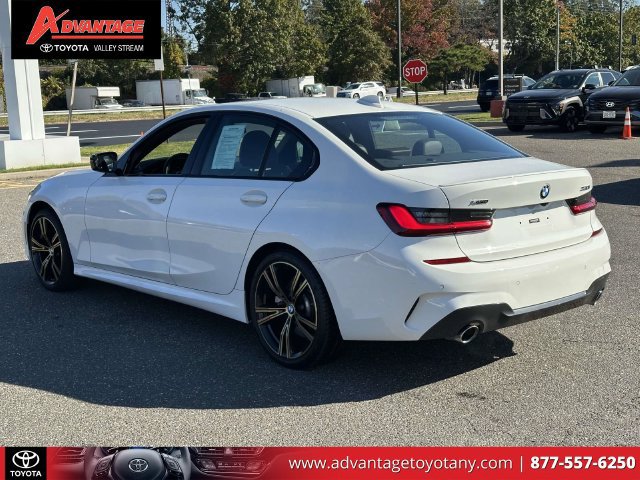 Used 2022 BMW 330i xDrive Sedan w/ M Sport Package AWD/4WD image 10