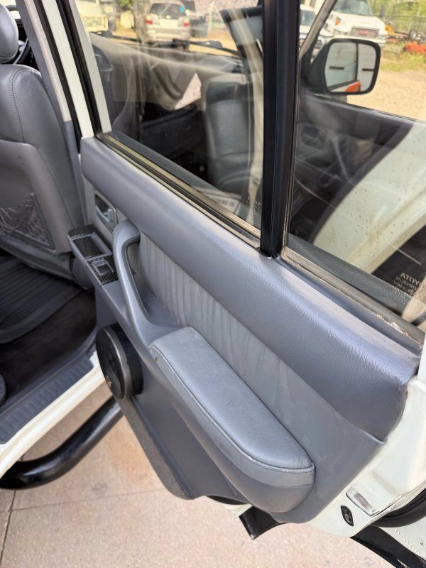 Used 1994 Toyota Land Cruiser AWD/4WD image 16