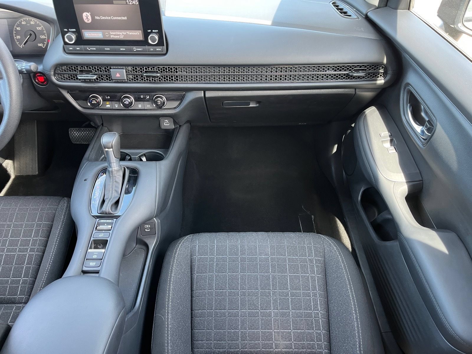 Used 2025 Honda HR-V LX image 15