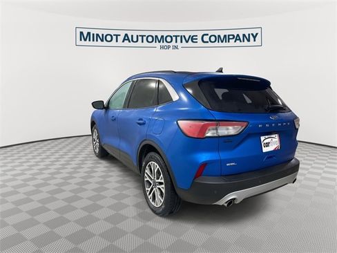 Used 2021 Ford Escape SEL w/ Technology Package image 6