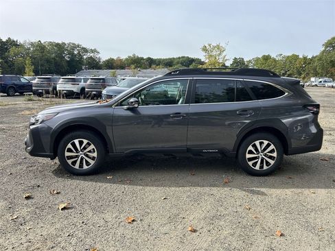 New 2025 Subaru Outback Premium image 5