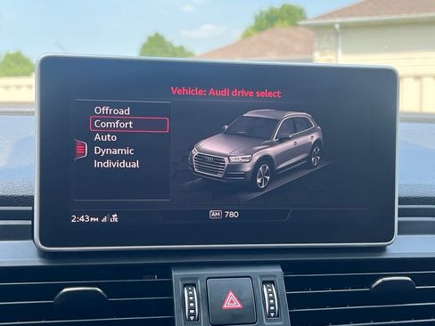 Used 2018 Audi Q5 2.0T Premium Plus w/ Premium Plus Package AWD/4WD image 44