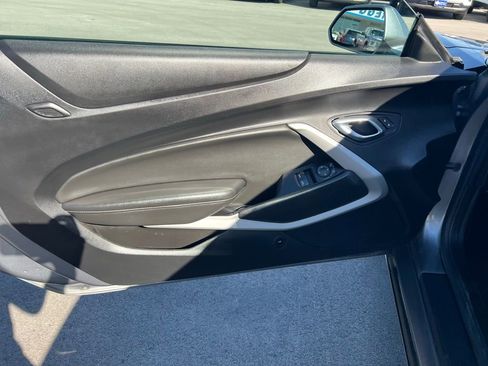Used 2019 Chevrolet Camaro LT w/ RS Package image 17
