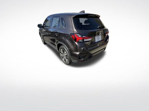Used 2024 Mitsubishi Outlander Sport SE image 6