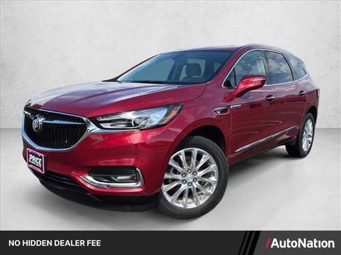 Used 2020 Buick Enclave Essence w/ Sound and Sites Package AWD/4WD image 1
