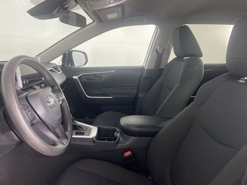Used 2023 Toyota RAV4 LE image 14