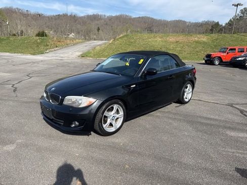 Used 2013 BMW 128i Convertible image 4
