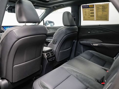 Used 2025 Lexus RX 450h Luxury w/ Convenience Package AWD/4WD image 19