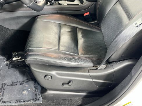 Used 2022 Dodge Durango R/T w/ Blacktop Package image 19