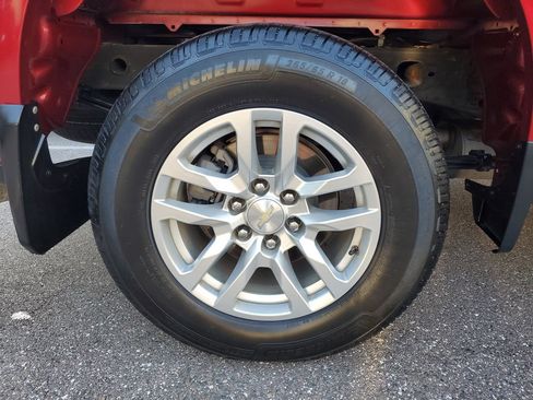 Used 2020 Chevrolet Silverado 1500 LT w/ All-Star Edition RWD image 5