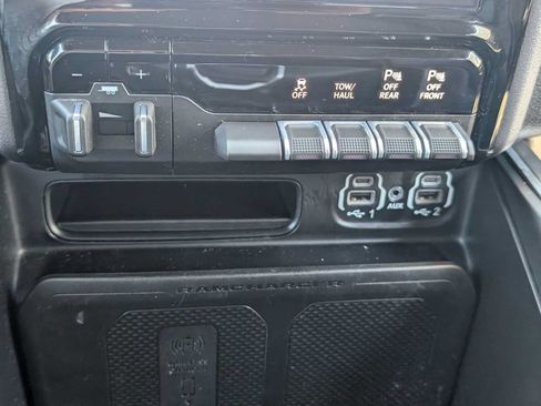 Used 2023 RAM 1500 Laramie AWD/4WD image 25