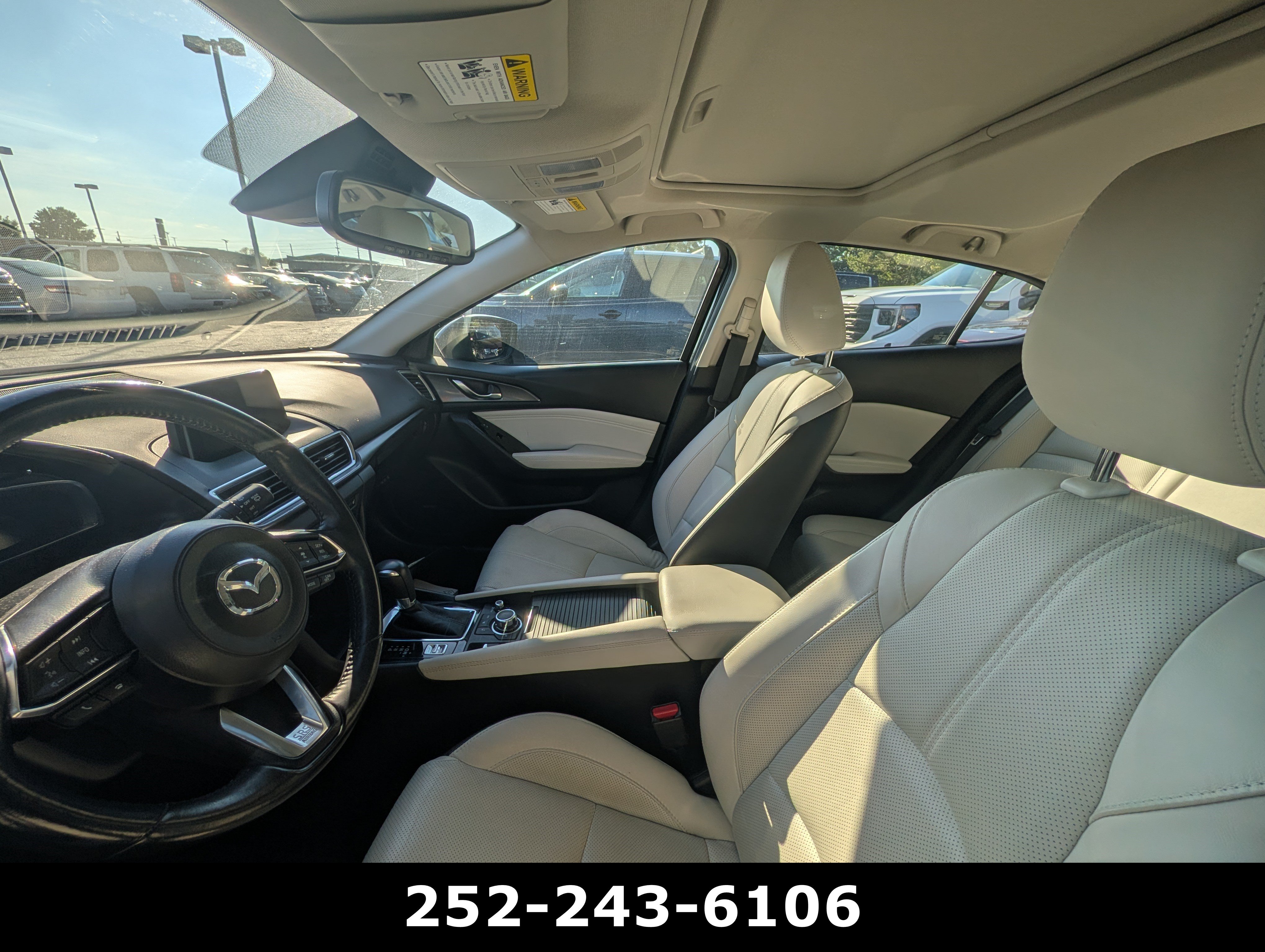 Used 2017 MAZDA MAZDA3 Grand Touring w/ Premium Equipment Package FWD image 12