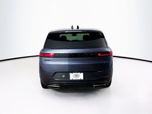 Used 2024 Land Rover Range Rover Sport SE AWD/4WD image 31