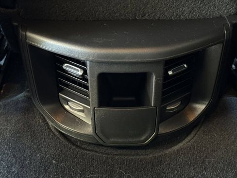 Used 2024 RAM 2500 Big Horn AWD/4WD image 20